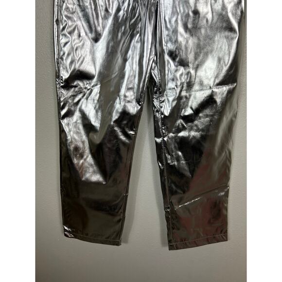 Amy Lynn NWT Textured Metallic High Waist Straight Leg Pant Silver Medium - Picture 4 of 8